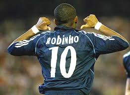 http://oglobo.globo.com/blogs/planetaquerola/post.asp?t=robinho-ja-teria-acertado-salarios-com-chelsea&cod_Post=115103&a=419